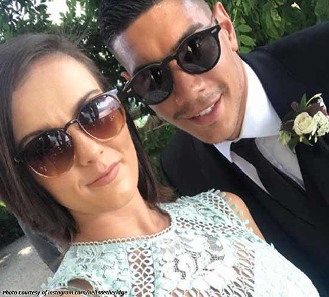 2 cô bồ sexy của thủ môn Philippines rời AFF Cup trước bán kết với VN - 4