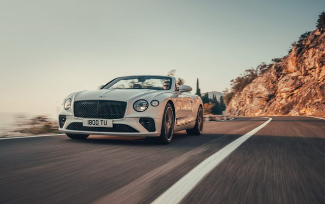 Bentley &#34;vén màn&#34; siêu phẩm Continental GT Convertible - 2