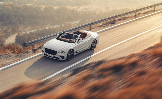 Bentley &#34;vén màn&#34; siêu phẩm Continental GT Convertible - 3