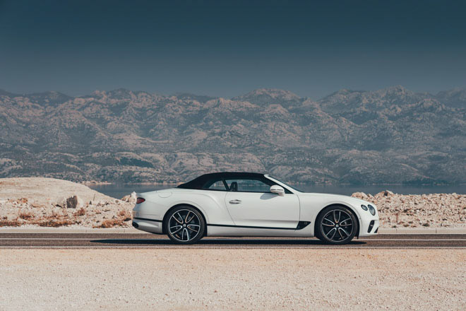 Bentley &#34;vén màn&#34; siêu phẩm Continental GT Convertible - 11