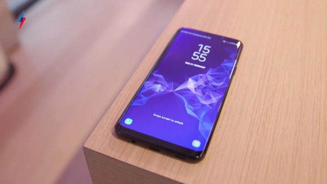 Samsung đã bắt đầu sản xuất màn hình cho Galaxy S10 và Galaxy A8s - 2