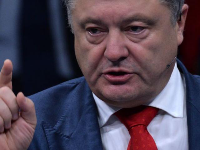 Thế giới - Nóng Nga-Ukraine: Poroshenko yêu cầu đàm phán, Putin không trả lời