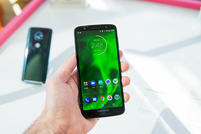 Điểm mặt những smartphone 2018 xứng với đồng tiền bát gạo