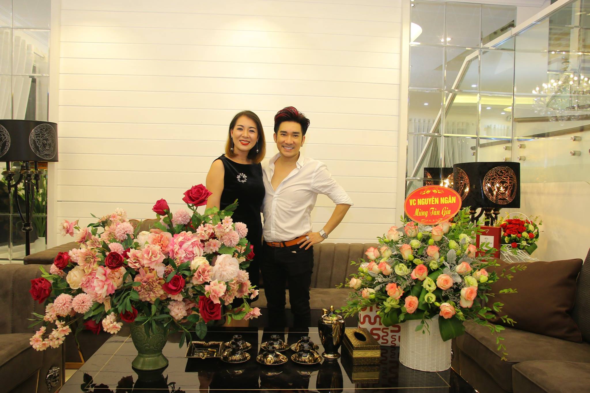 Nam ca sỹ "sưu tầm sổ đỏ", mở tiệc tân gia hàng trăm khách mời tại biệt thự 20 tỷ - 7