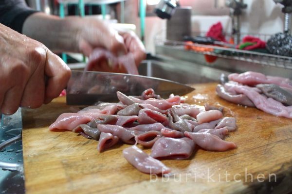 Cá dương vật, món ăn khiến người dân Hàn Quốc tranh nhau mua quanh năm - 6