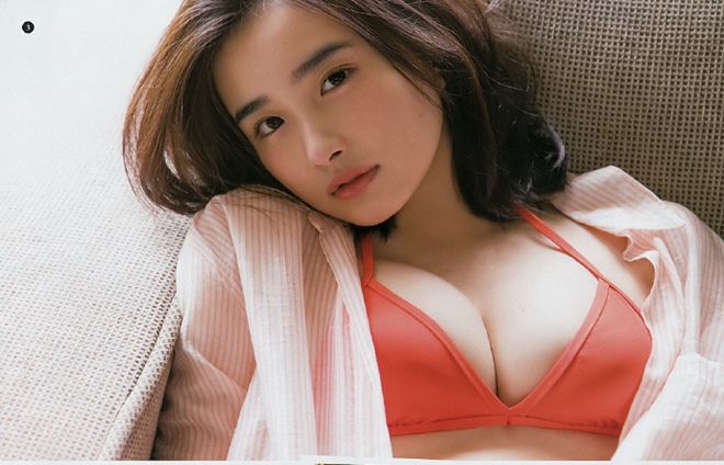 Mỹ nữ 18 tuổi có body như thần vệ nữ từng gây sốt trên Playboy tung ảnh mới - 2