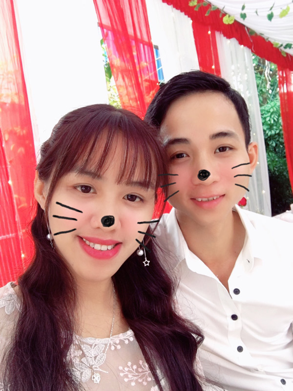 Bài dự thi My Happiness (số 9): Yêu anh, tôi vẫn hằng ngày đi về một mình - 1