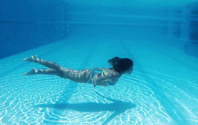 Bạn gái tiền đạo Philippines tuyên bố "bắn nát" hàng thủ VN là ai? - 13