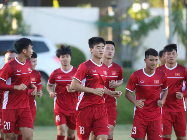 Bóng đá - ĐT Việt Nam đấu Philippines: Duy Mạnh "để mắt" tới SAO 21 tỷ đồng