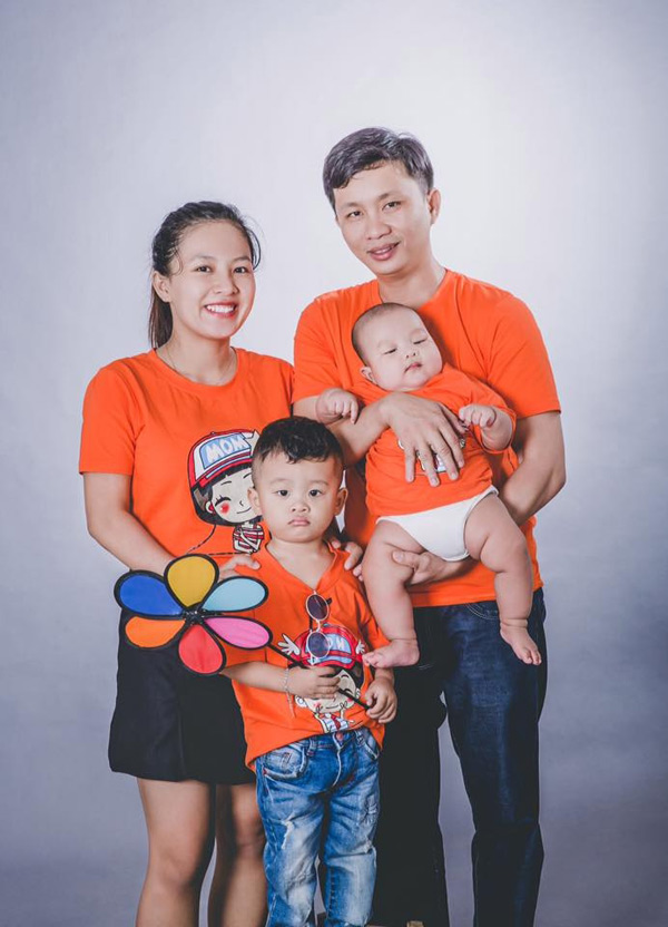 Bài dự thi My Happiness (số 16): Bên cạnh anh, em chẳng cần phải lớn! - 2