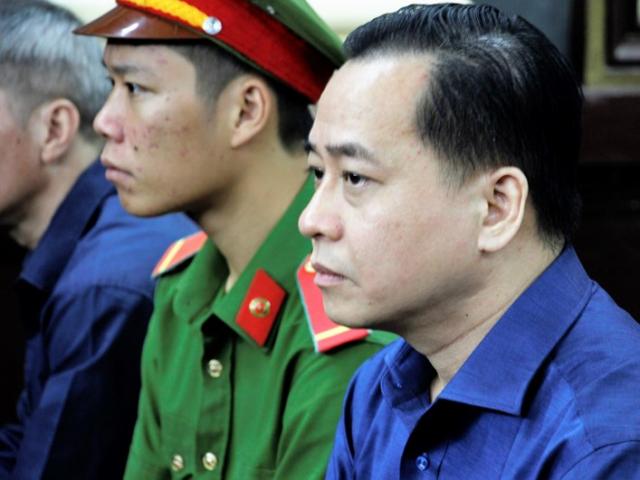 Tin tức trong ngày - Vũ "nhôm" lấy tính mạng vợ và 6 con ra "đảm bảo lời khai"