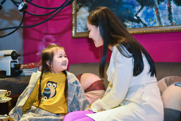 Hồng Quế lần đầu lộ diện sau khi sửa mũi khoằm - 8