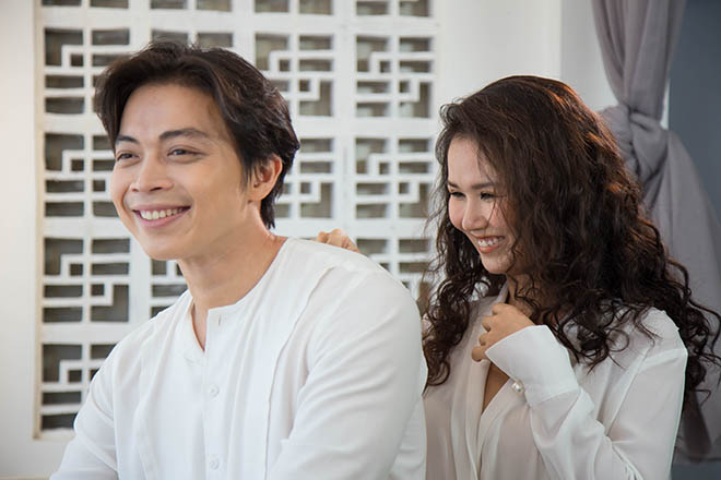 Sau 3 năm “mất tích” showbiz, Lân Nhã tái xuất tình tứ bên Võ Hạ Trâm - 3