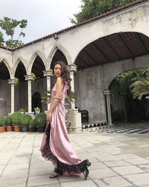 Học minh tinh Thái cách mặc để mét 6 vẫn đẹp như siêu mẫu - 4