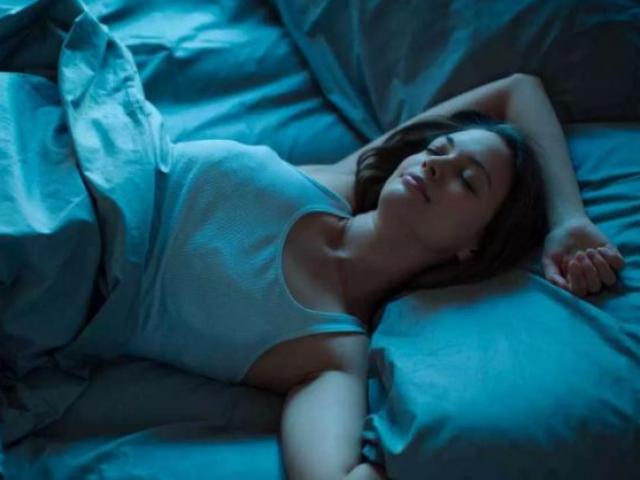 Sức khỏe đời sống - 10 lý do khiến bạn nhất định phải nạp "thần dược" này mỗi đêm