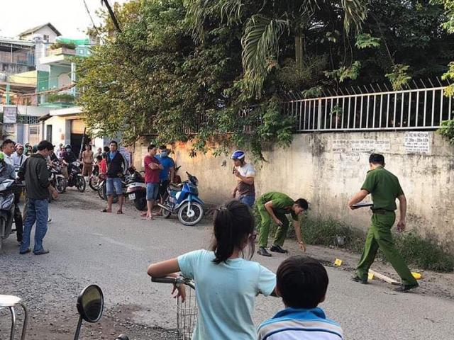 Đang chạy xe, một công an viên bị đánh tử vong