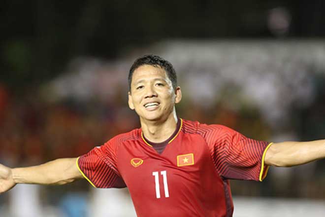 Philippines - Việt Nam: &#34;Song Đức&#34; bừng sáng, lợi thế lớn lao (Bán kết AFF Cup) - 1