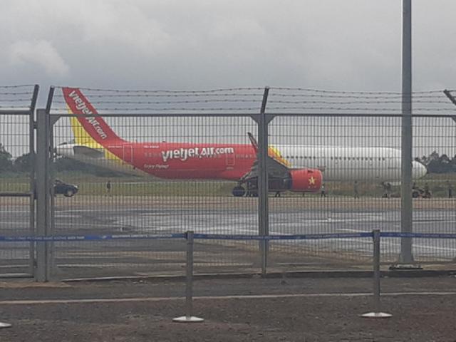 Tin tức trong ngày - Cơ trưởng chuyến bay gặp sự cố ở Buôn Ma Thuột có 8.334 giờ bay