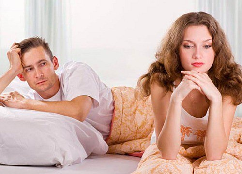 Chán chường bạn trai mải lướt Facebook, không hứng thú "yêu" - 1