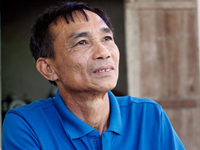 Tin tức trong ngày - Bố Công Phượng nói gì về pha bỏ lỡ “không tưởng” của con trai trong trận gặp Philippines?