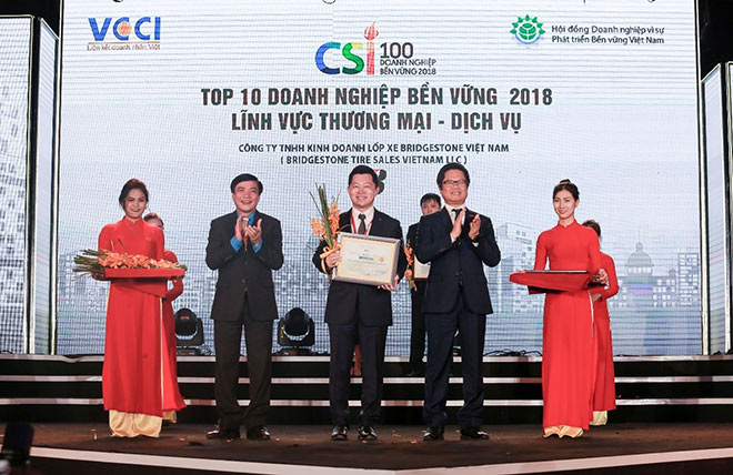 Bridgestone Việt Nam lọt Top 10 Doanh nghiệp phát triển bền vững lĩnh vực Thương mại – Dịch vụ - 1