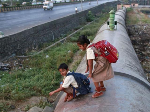 Giáo dục - du học - Ấn Độ: Học sinh tiểu học không mang cặp sách quá 3 kg