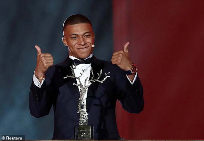 Trao giải Quả bóng Vàng: Modric và Mbappe được vinh danh - 3