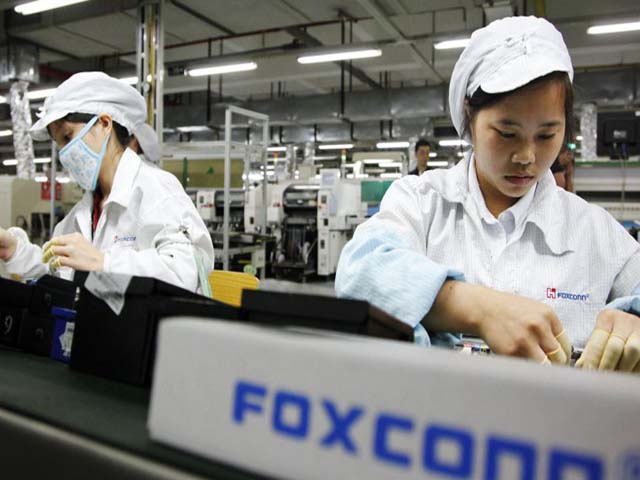 NÓNG: Foxconn cân nhắc mở nhà máy ở Việt Nam, sắp có iPhone ”made in Vietnam”?