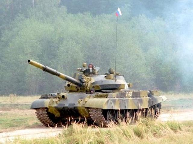Thế giới - Thực hư Nga điều 250 xe tăng T-62 M cách biên giới Ukraine chỉ 18 km?
