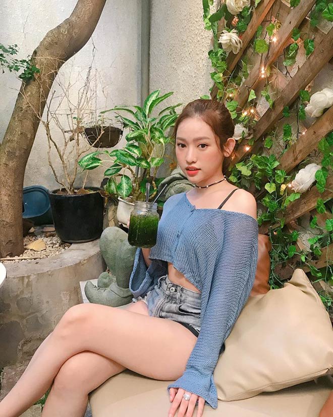 Thúy Vi nóng bỏng trong clip hậu trường chụp ảnh sau thẩm mỹ - 7