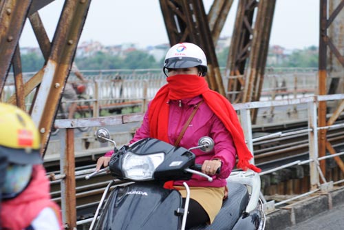 Đêm nay, không khí lạnh tràn về, miền Bắc chuyển mưa rét - 1