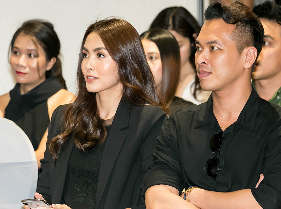 Ngọc nữ Hà Tăng- con dâu nhà đại gia tái xuất showbiz với vai trò mới - 2