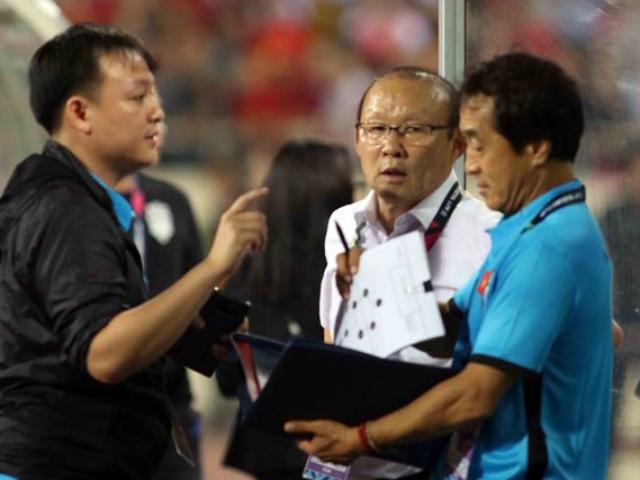 ”Vũ điệu” HLV Park Hang Seo tính kế đấu chung kết Malaysia ngay tại Mỹ Đình