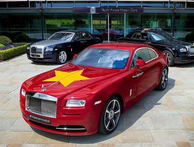 Fan cuồng đội phủ kín xế yêu bằng hình tuyển Việt Nam, mơ vô địch AFF Cup - 5