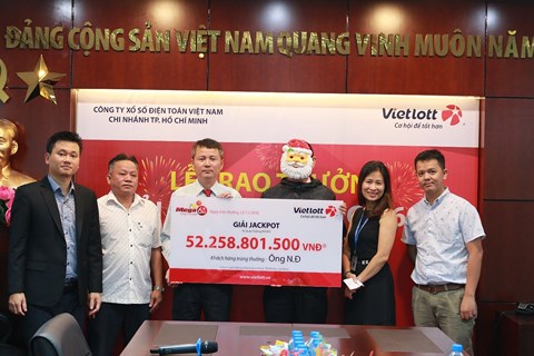 Liên tục trúng Vietlott, tối qua có người "ẵm" ngay 23 tỷ - 1