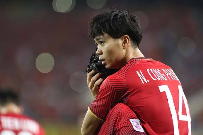 ĐT Việt Nam thắng Philippines: Muôn vàn cảm xúc Quang Hải, Công Phượng - 8