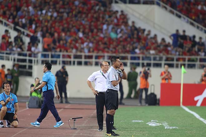 ĐT Việt Nam thắng Philippines: Muôn vàn cảm xúc Quang Hải, Công Phượng - 2