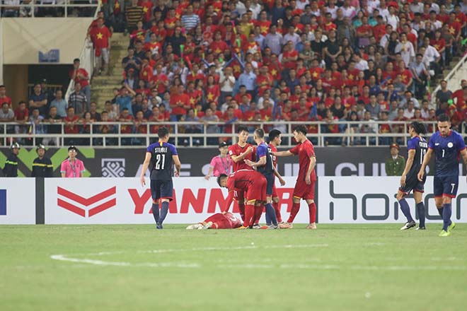 ĐT Việt Nam thắng Philippines: Muôn vàn cảm xúc Quang Hải, Công Phượng - 7