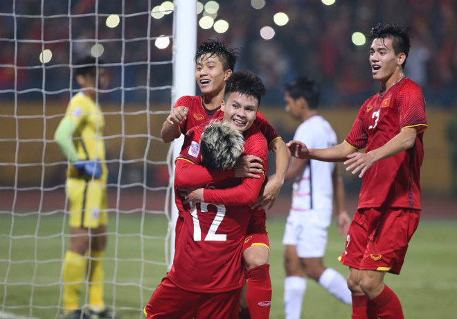 Vào chung kết AFF Cup sau 10 năm, đội tuyển Việt Nam nhận “mưa” tiền thưởng - 1