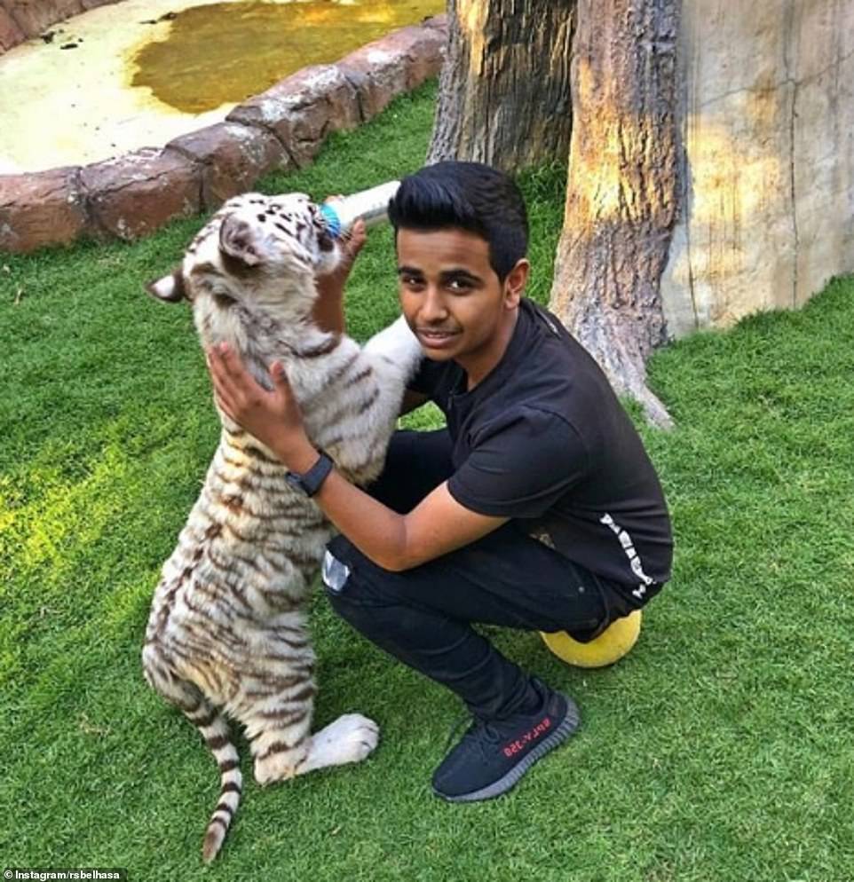 Cuộc sống của thiếu gia Dubai 16 tuổi, sở hữu cả vườn thú ở nhà riêng - 1