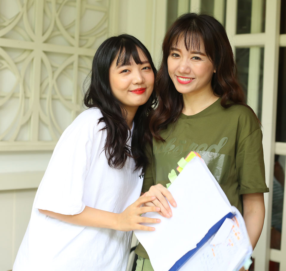 Em gái xinh đẹp của Hari Won lần đầu đóng phim khiến chị vất vả - 3