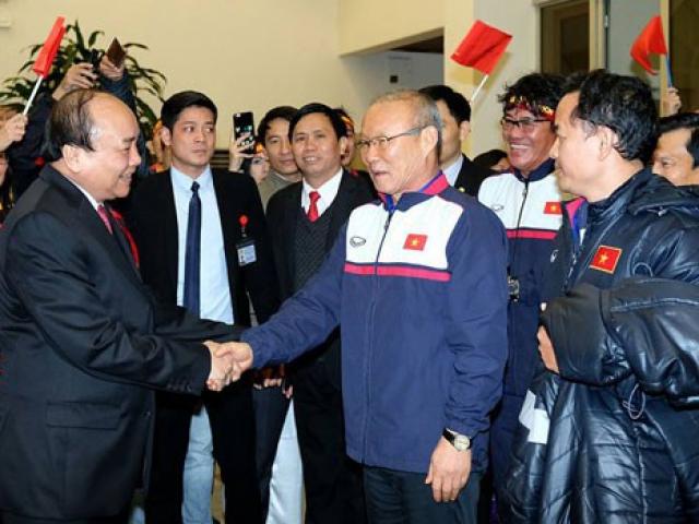 Tin tức trong ngày - Thủ tướng nhắn đội tuyển: Dưới cờ oai nghiêm sao vàng bay, hãy thi đấu hết mình!