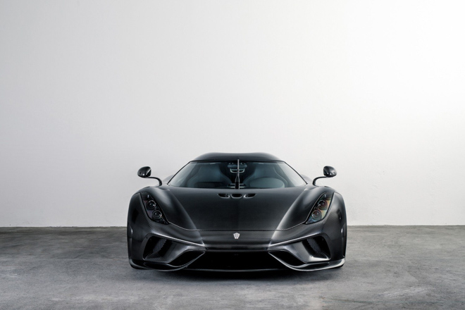 Hypercar Koenigsegg Regera độc đáo với lớp vỏ &#34;carbon trần&#34; - 7