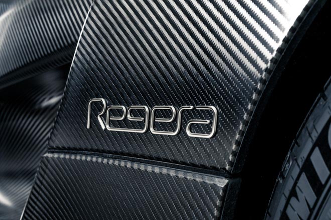Hypercar Koenigsegg Regera độc đáo với lớp vỏ &#34;carbon trần&#34; - 9