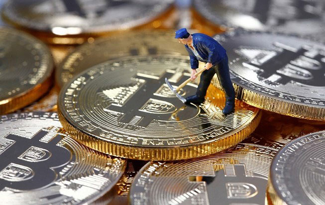 Giá đồng tiền bitcoin sẽ giảm xuống đáy 1.500 USD? - 1