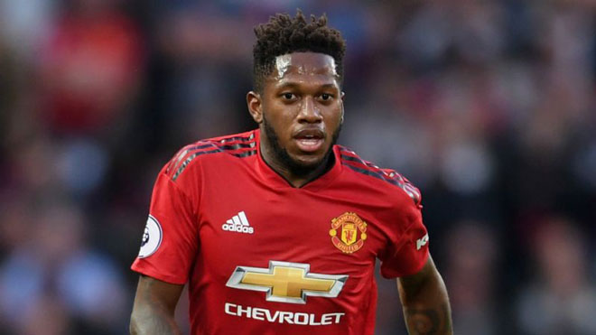 Tin HOT bóng đá tối 8/12: Mourinho giải thích vì sao không dùng Fred - 1