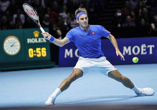 Tượng đài Federer lung lay: Nguy cơ mất danh hiệu lớn - 1