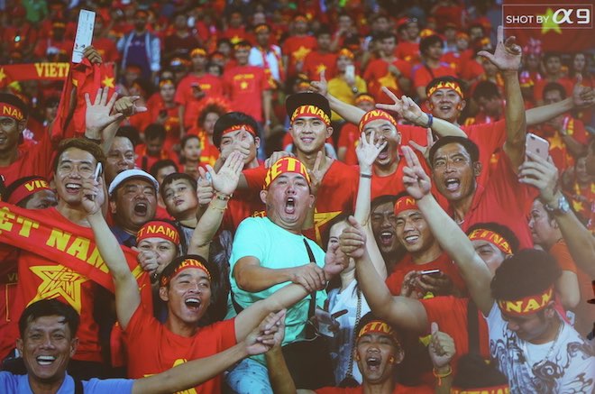 VinaPhone treo thưởng 1 tỉ đồng cho tuyển VN, miễn phí data roaming tại Malaysia - 1