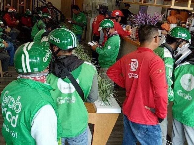 Công nghệ thông tin - GoFood và GrabFood “bùng nổ”: Cuộc cạnh tranh sẽ đi về đâu?