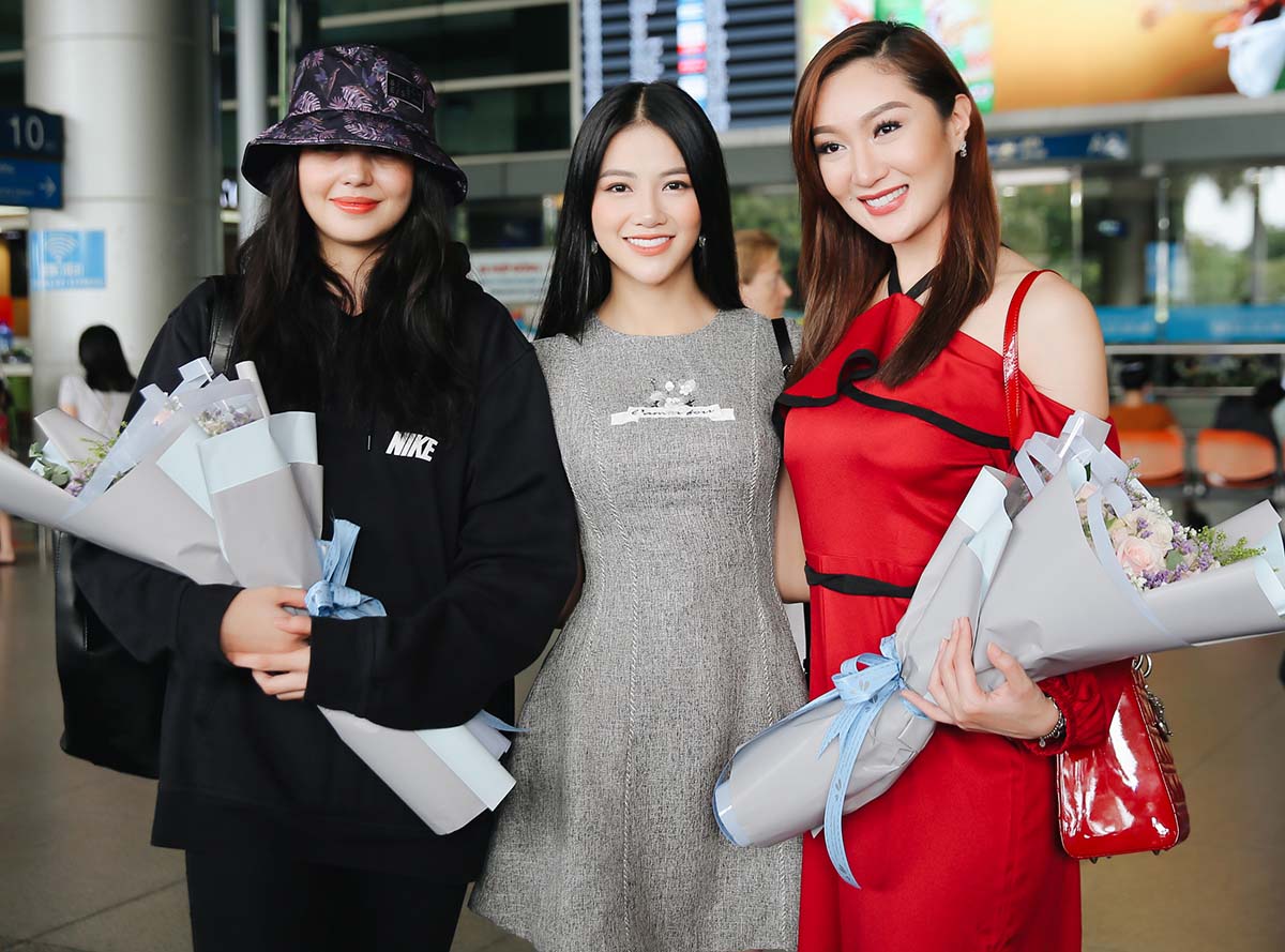 Hoa hậu Phương Khánh ra Tân Sơn Nhất đón 2 người đẹp tiền nhiệm - 8